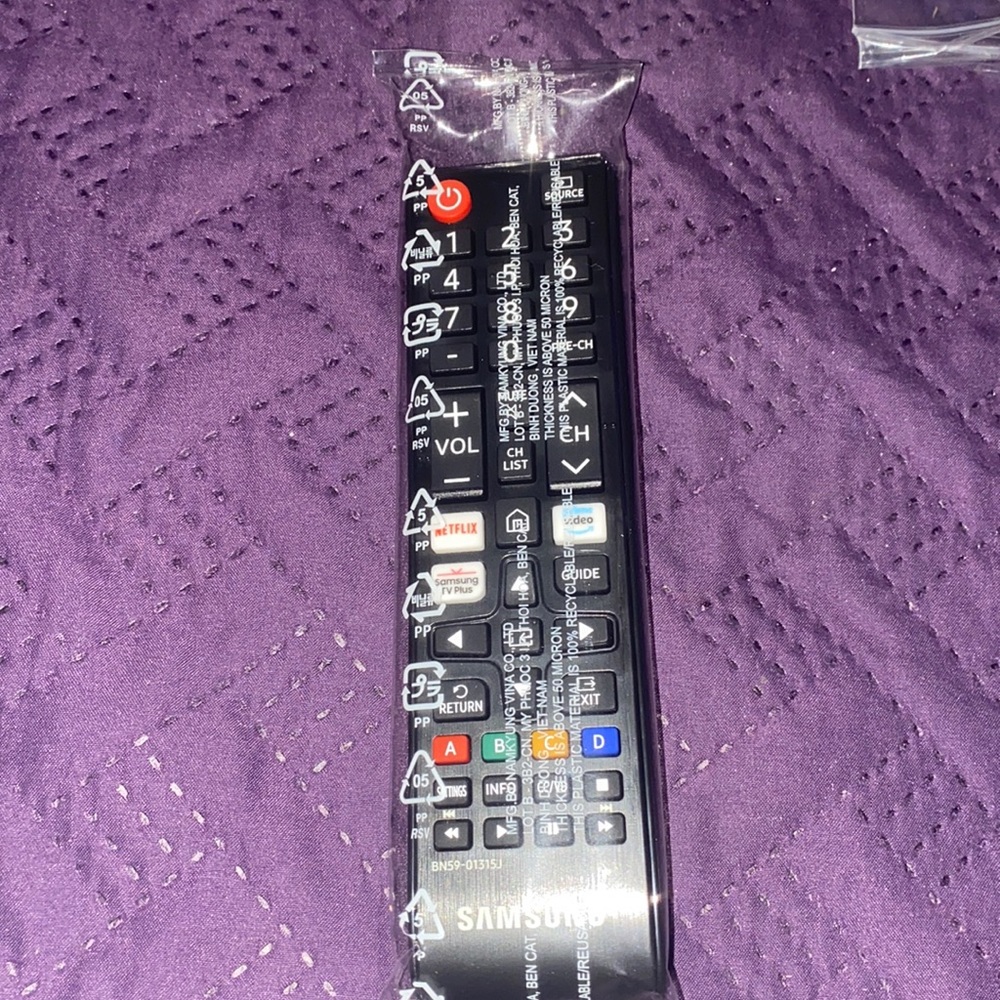 Brand New Samsung Smart things TV IR remote control BN59-01315J sealed package